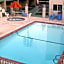 Travelodge Inn & Suites by Wyndham Anaheim on Disneyland Dr