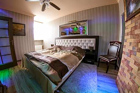 Deluxe Apartment with unlimited access to Roman Terms