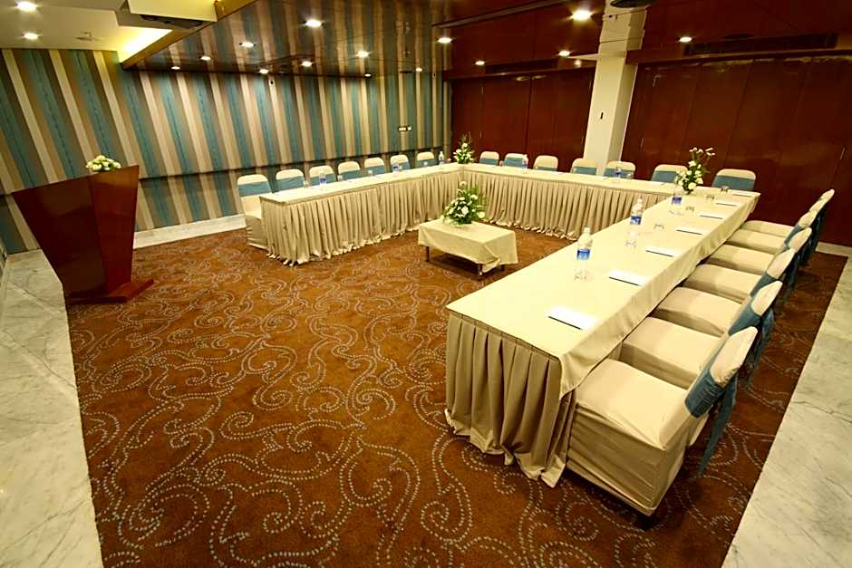 The Elanza Hotel