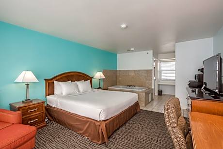 King Room with Partial View