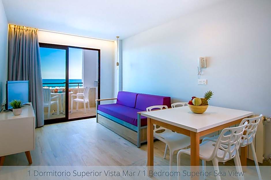 Apartamentos La Era Park