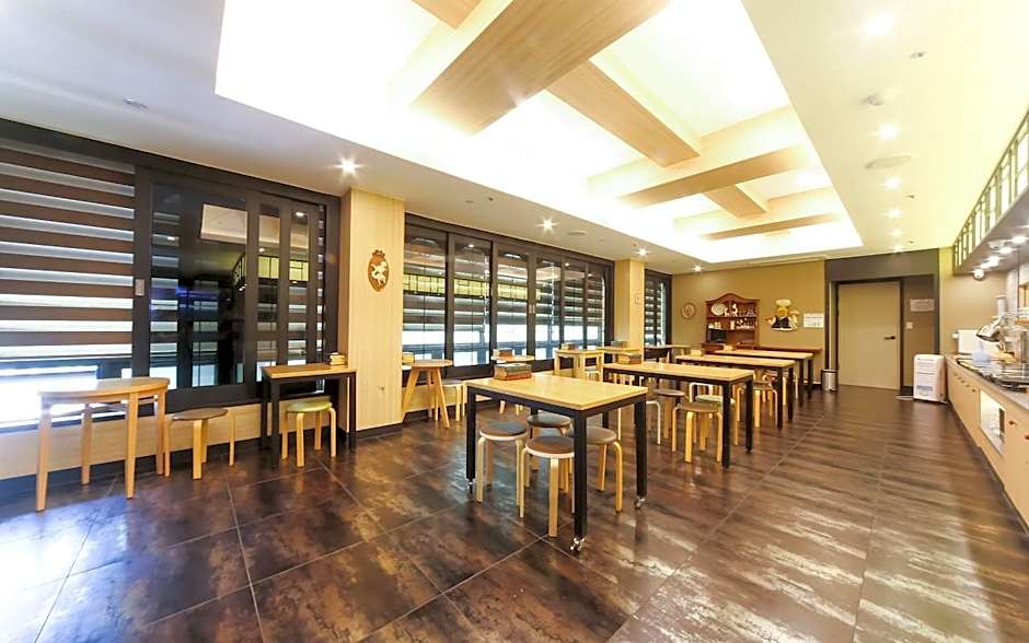 Changwon Sangnam-dong CNN Hotel
