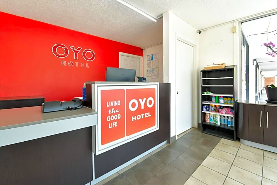 OYO Hotel Valdosta GA I-75