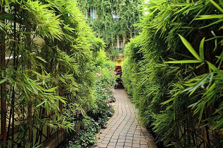 Les Patios du Marais 1