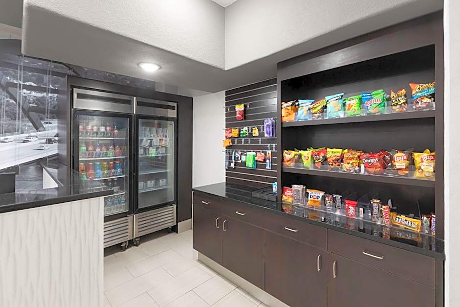 La Quinta Inn & Suites by Wyndham Kyle