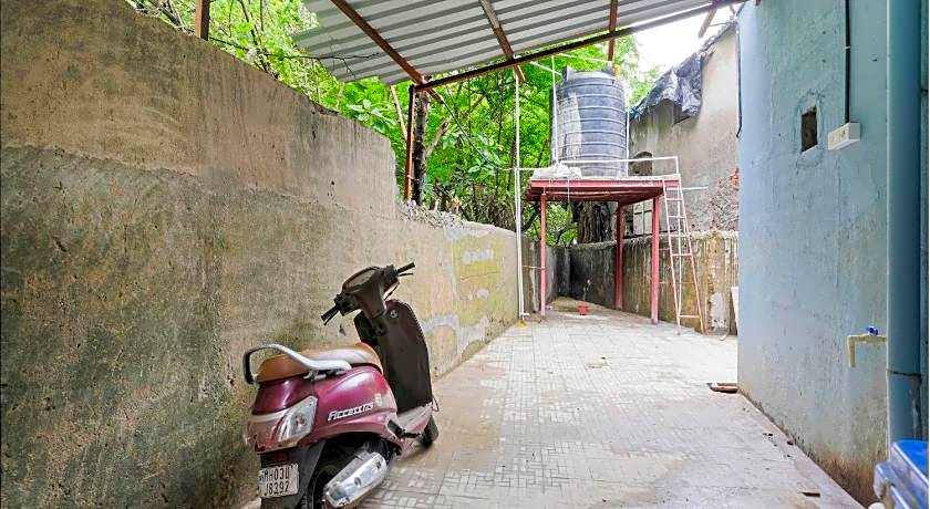 Hotel O King Residency Near Bharat Talkies