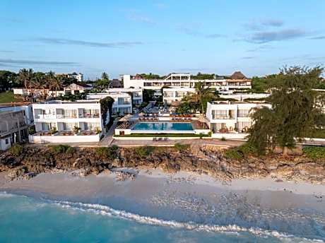 Nungwi Dreams by Mantis