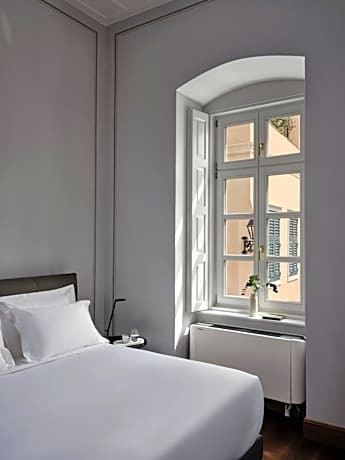 A.Vidalis-Design Double