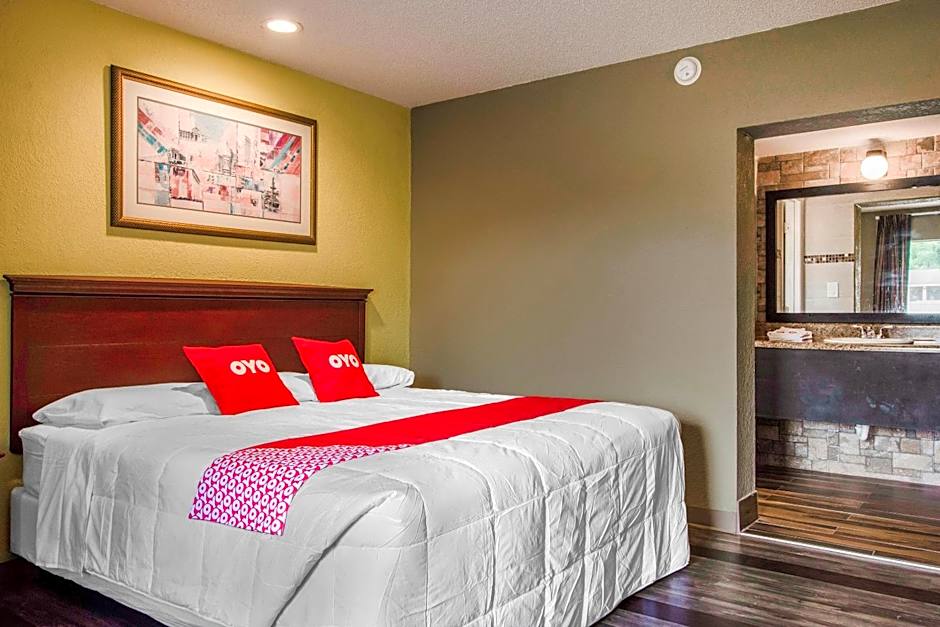 OYO Superior Budget Inn Bartow