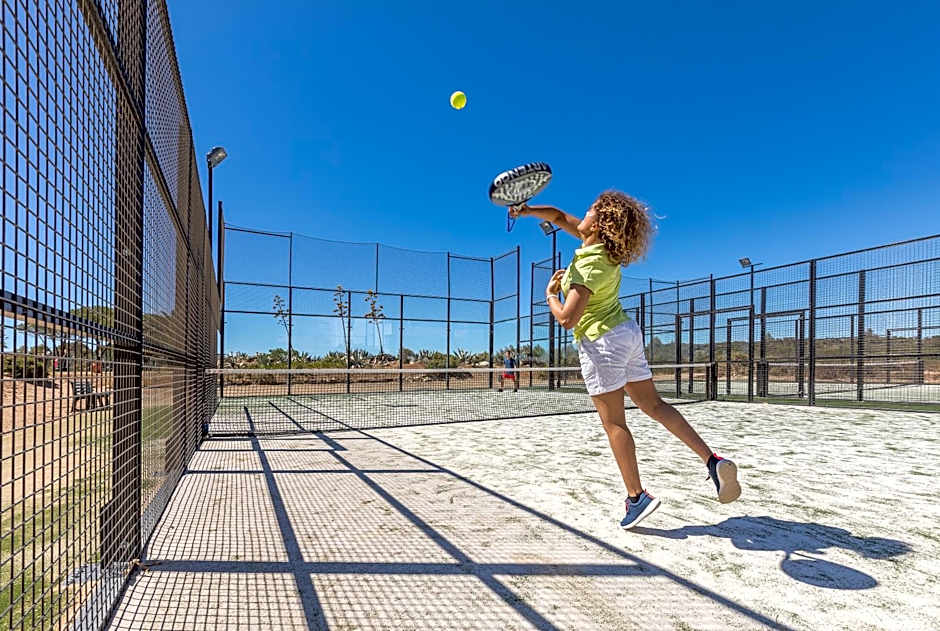 NAU Salema Beach Village