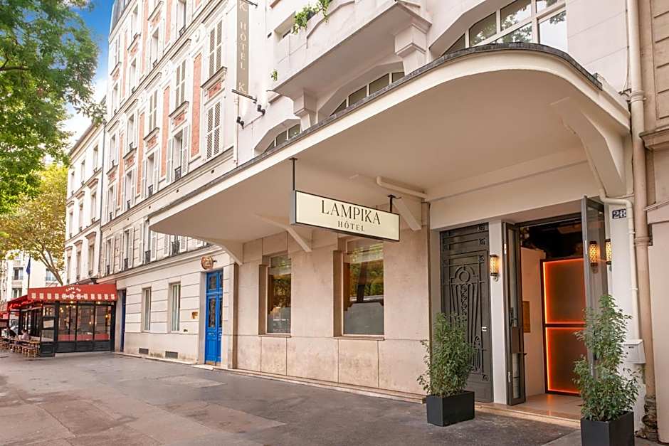 Le Lampika Hotel