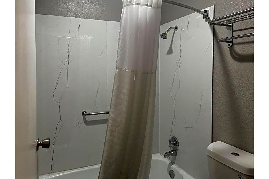 Motel 6-Buttonwillow, CA Central