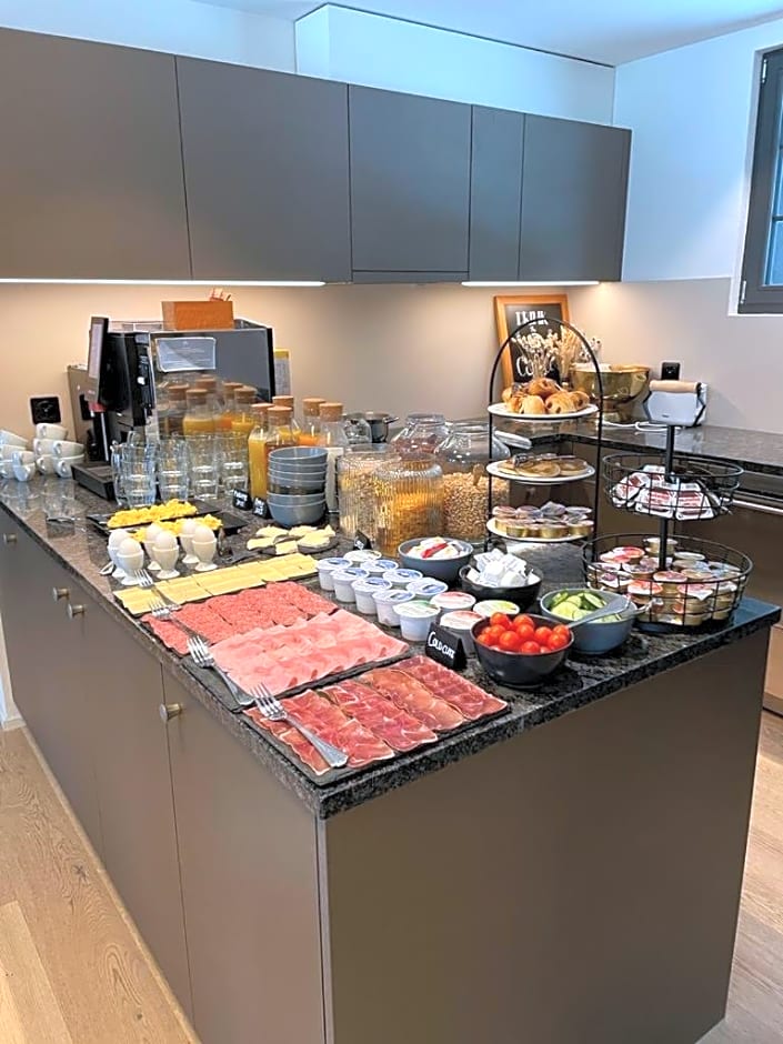 Eiger View Alpine Lodge