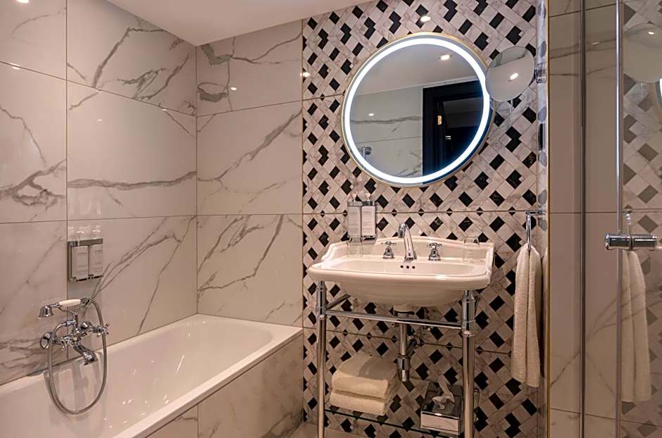 Hotel Barsey by Warwick