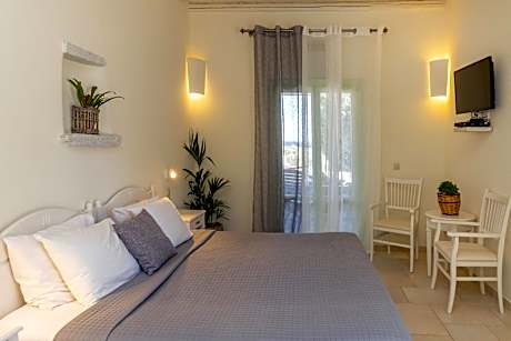 Classic Double Room with Sea View