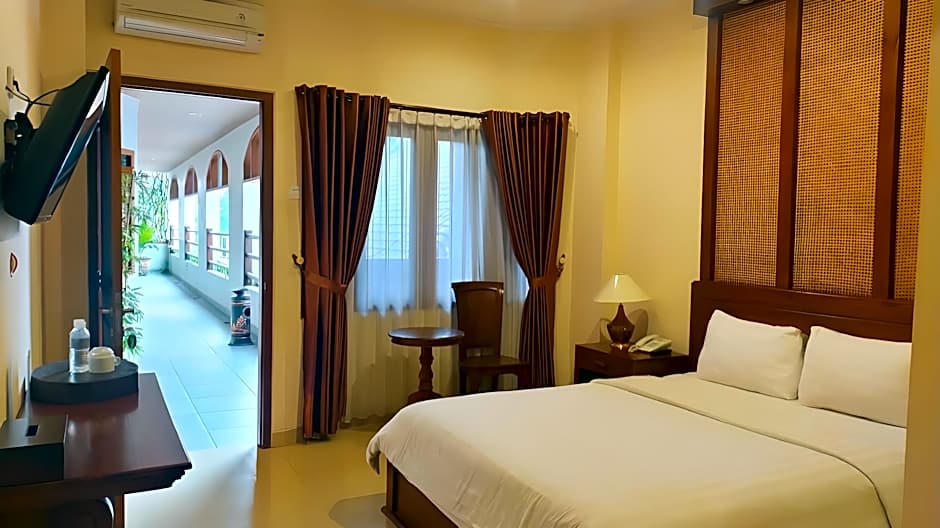 The Garden Suites New