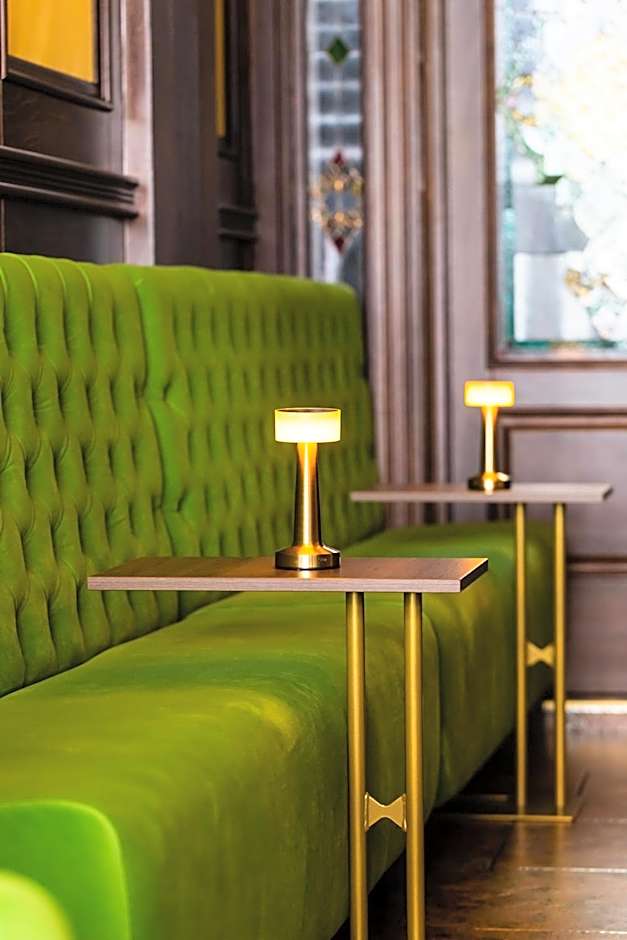 Daily Plaza Boutique Hotel