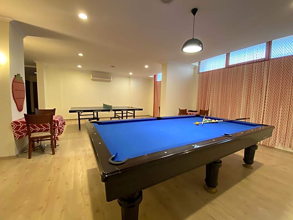Club Karakas Apart Otel