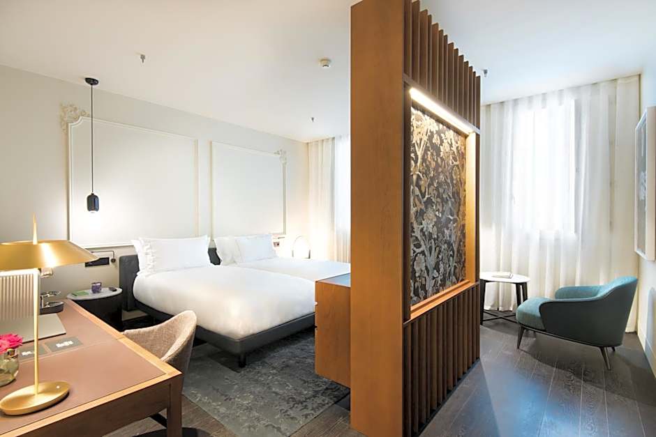 Photo 1 of 5 of Junior Suite