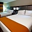 Holiday Inn Express & Suites Jackson/Pearl International Airport By IHG