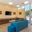 Downtown Hollywood Gardens Inn & Suites
