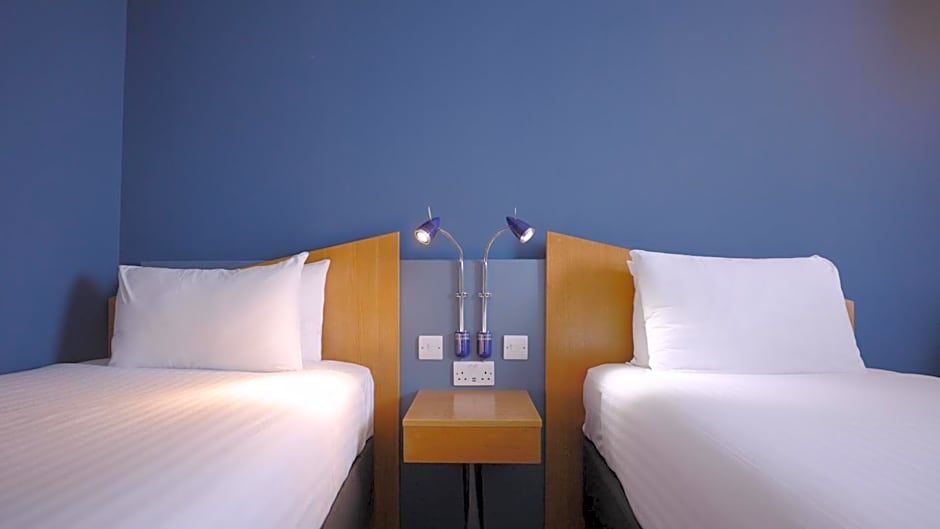 Holiday Inn Express Aberdeen City Centre By IHG