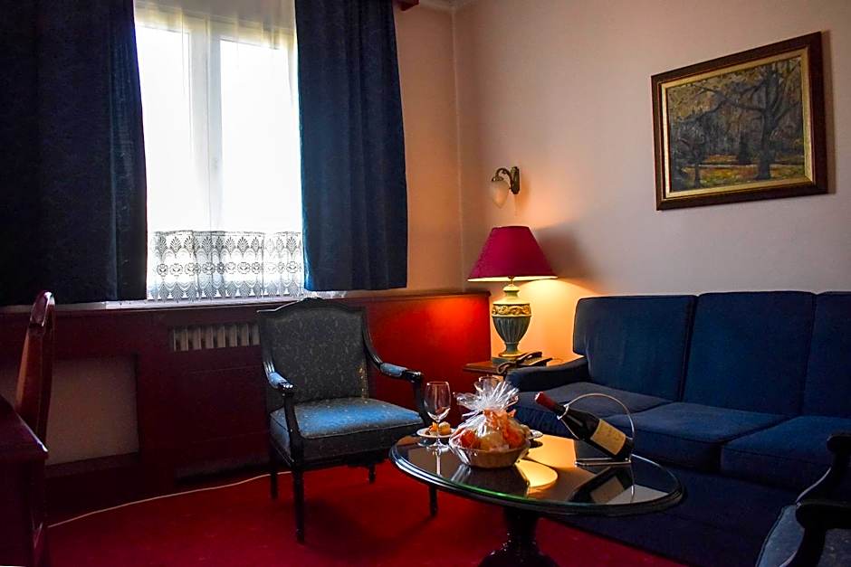 Palace Hotel