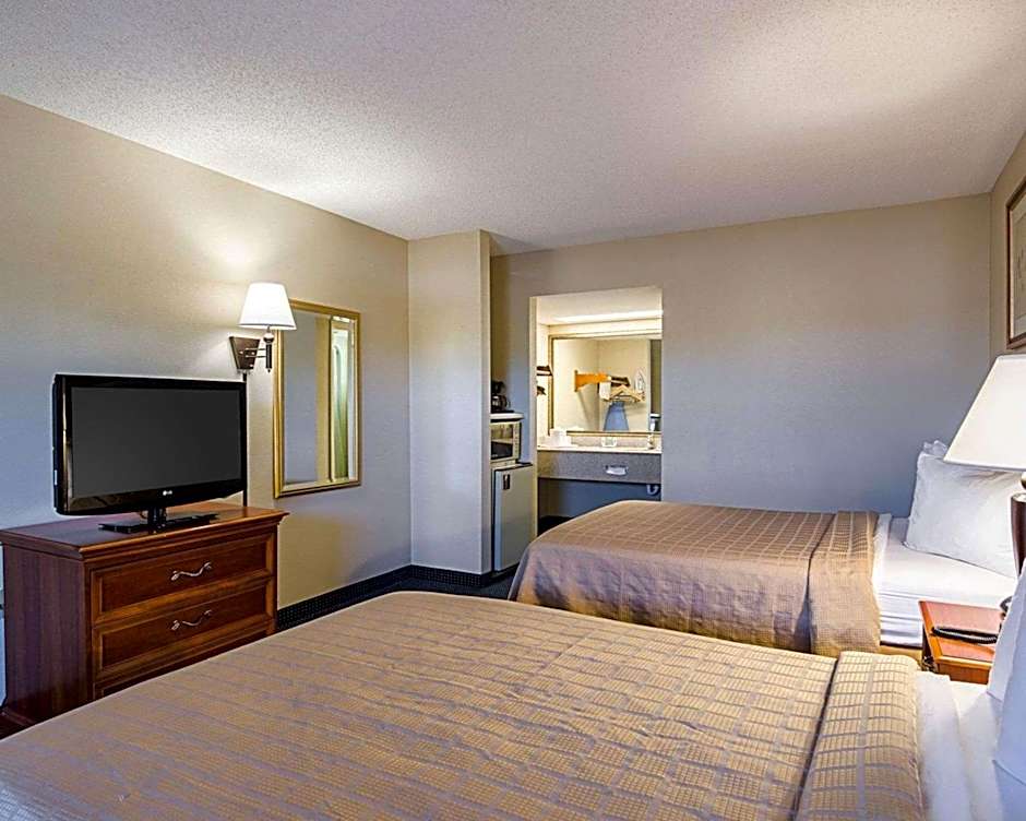 Quality Inn Troutville - Roanoke North