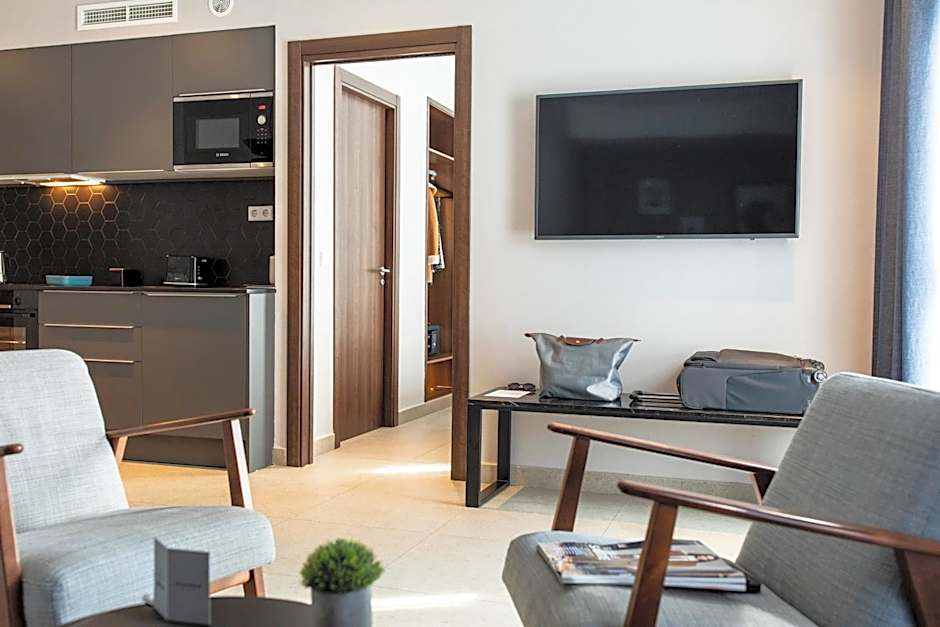 Ramirez Flats Valencia