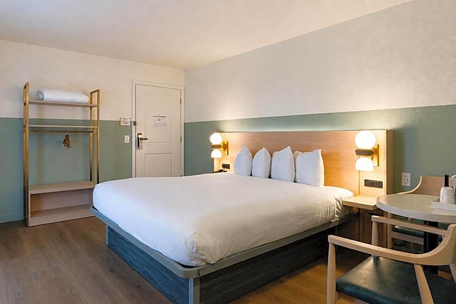 Stargazer Hotel