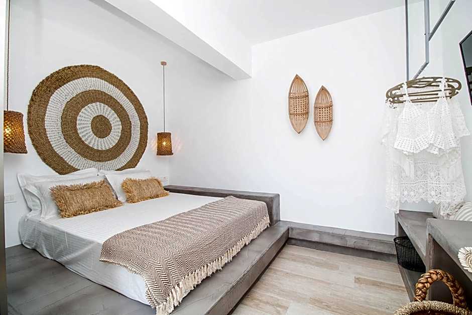 Malibu Boutique Studios & Bungalows