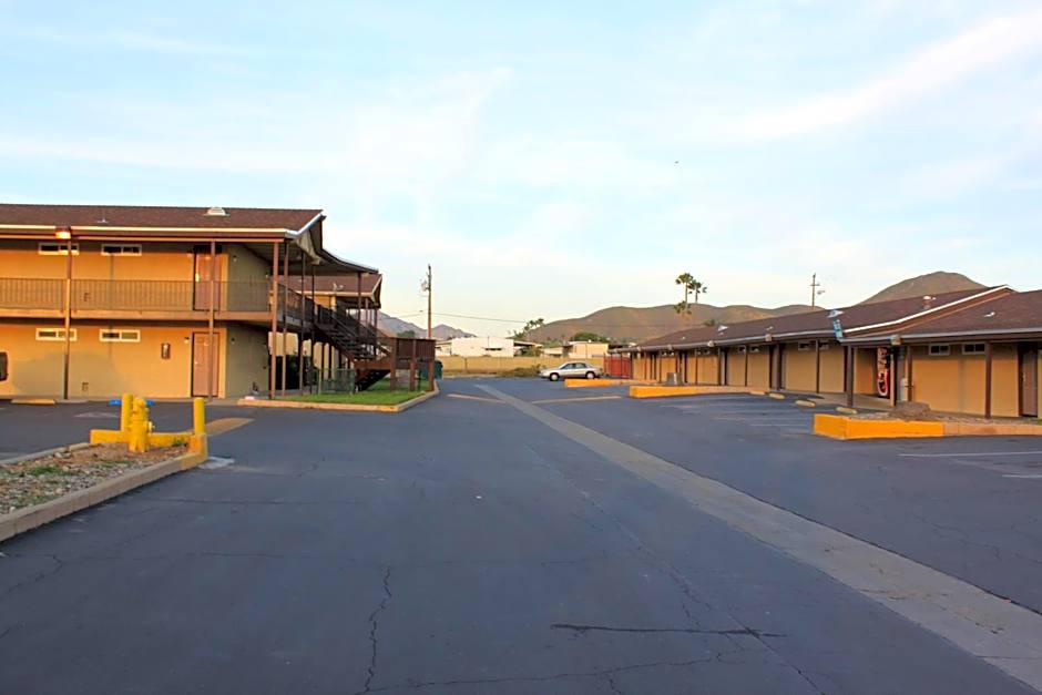 Menifee Inn