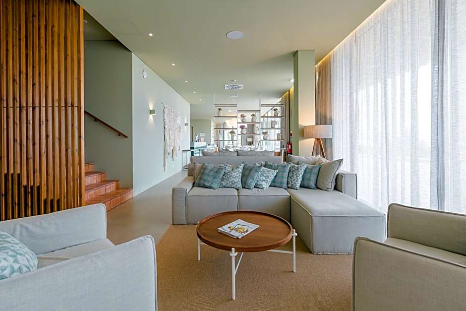 White Shell Beach Villas