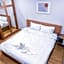 Creston Grand Hotel Suphan Buri