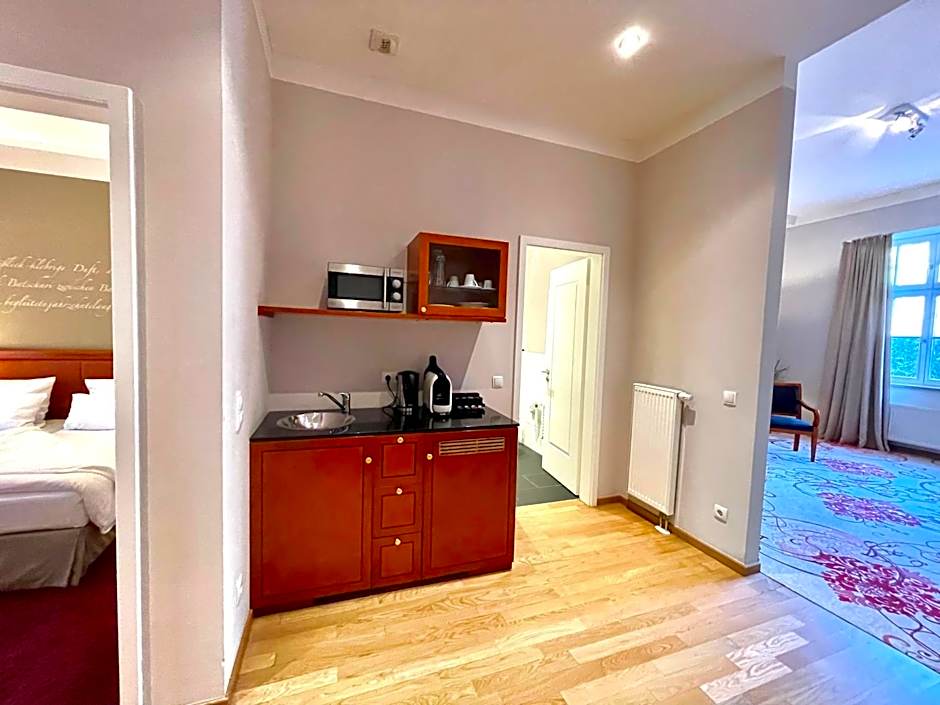 LIKESTAY Premium Baden-Baden - ehemals Batschari Palais