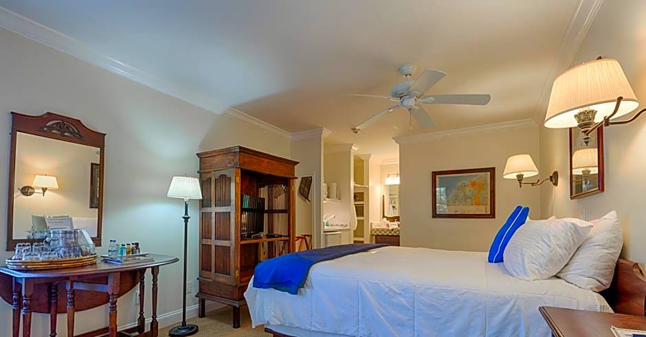 The Caribbean Court Boutique Hotel