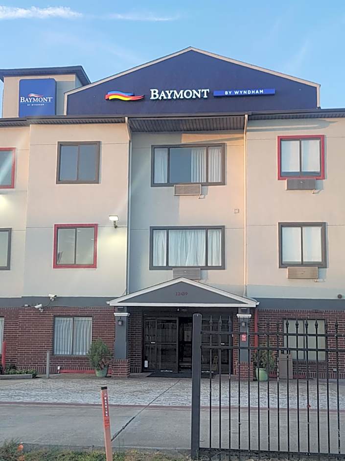Baymont by Wyndham Houston TX