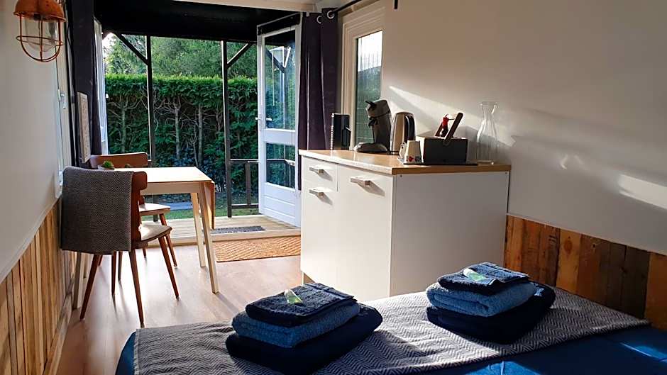 Pipowagen Bed bij Bos