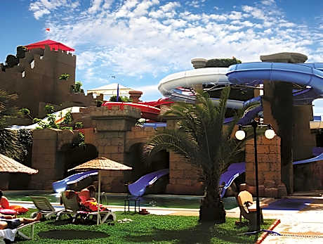 Risus Beach Resort Hotel