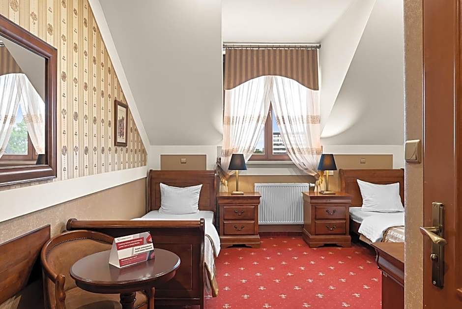 Hotel Diament Arsenal Palace Katowice - Chorzów
