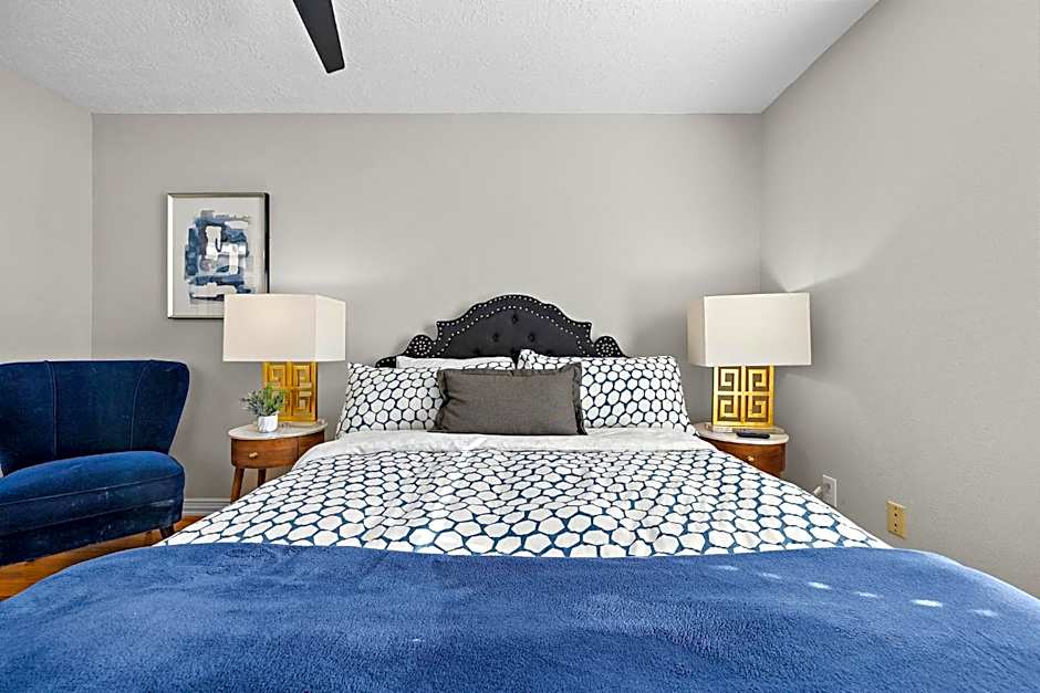 The Carriage House Retreat