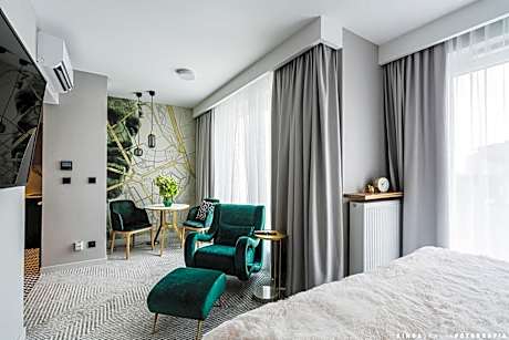 Junior Suite 1 King Bed With Balcony