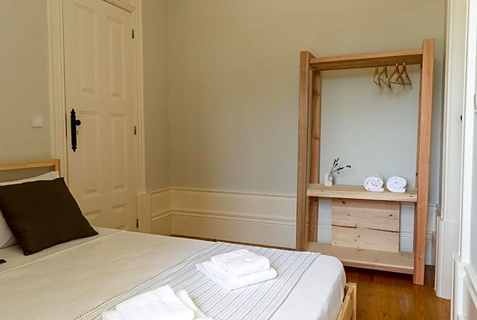 Queen's Garden Hostel