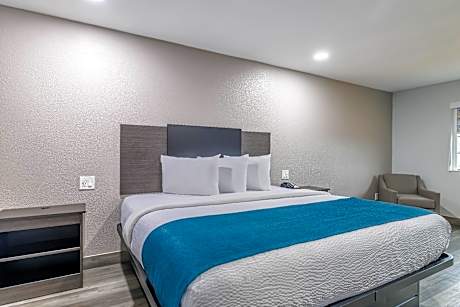 1 KB | Suite, Non-Smoking, Kitchen
