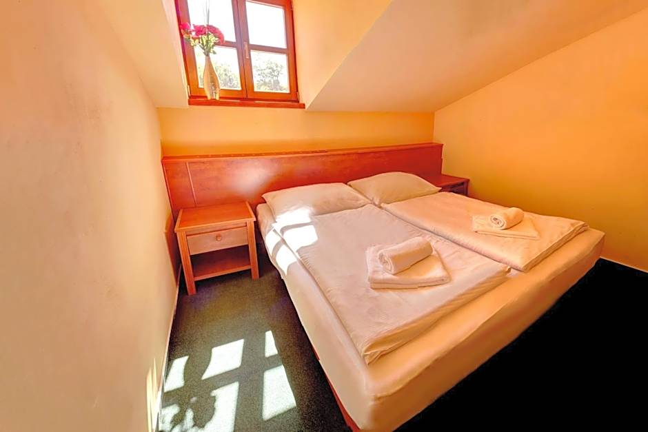 Štiřínská stodola u Prahy