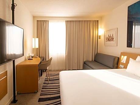 Classic Double Room with Sofa