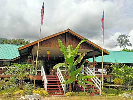 Kinabalu Poring Vacation Lodge