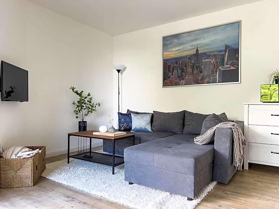 homebydoni - zentral I Parkplatz I Küche I Balkon