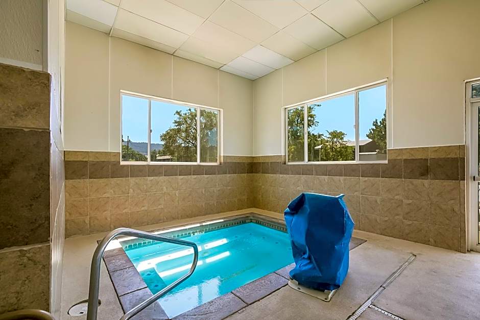 Americas Best Value Sandman Inn