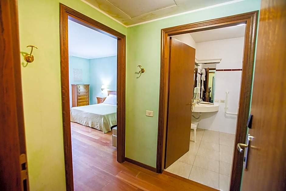 Hotel Diana